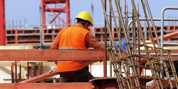 Klingbeil plant Bundesgesellschaft für bezahlbaren Wohnungsbau