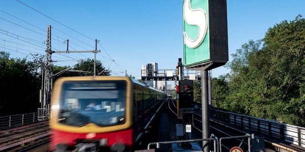 Stundenlange Störungen auf mehreren Berliner S-Bahnlinien