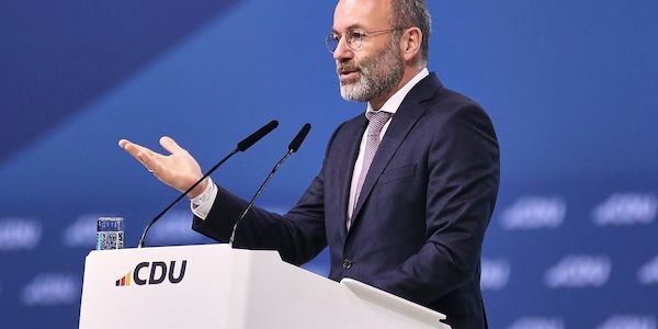 Weber verteidigt gemeinsame Abstimmung mit Rechtsaußen-Parteien