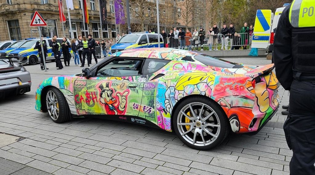 Polizei kontrolliert über 130 Fahrzeuge in Düsseldorf