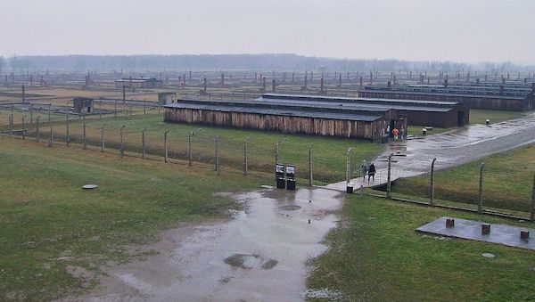 Israels Botschafter Prosor für Pflichtbesuche in KZ-Gedenkstätten