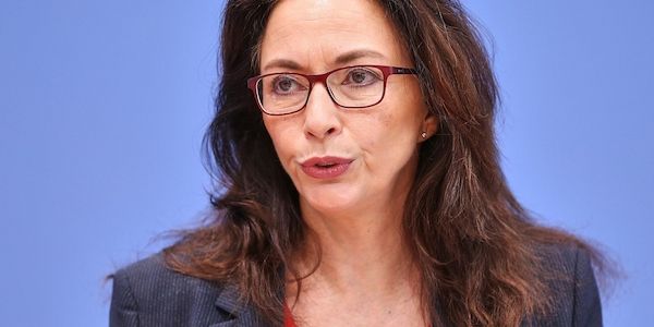 DGB fordert Koalition zu Gesprächen über Reformpaket auf