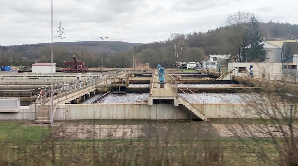 Umweltminister: Industrie soll für Abwasserreinigung zahlen