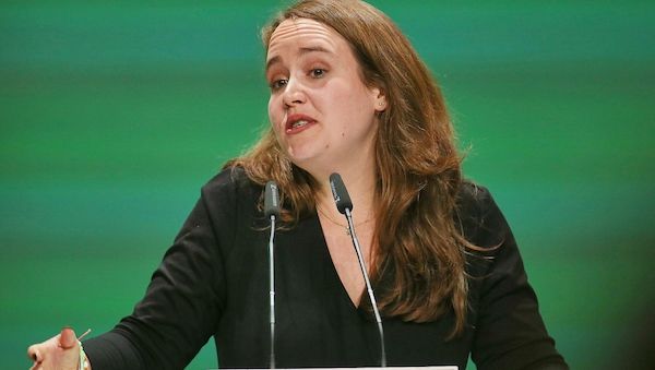 Lang schließt künftige Spitzenkandidatur nicht aus