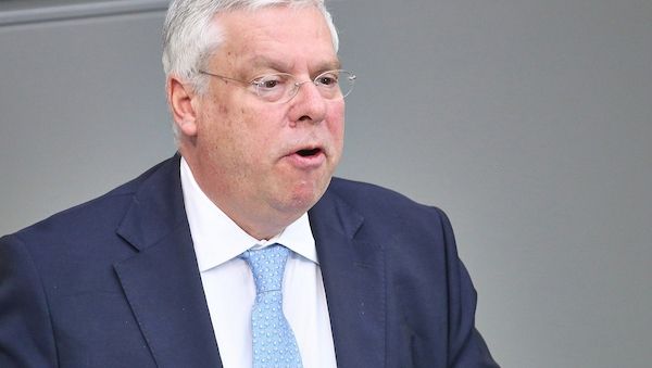 Hardt glaubt nicht an Machtwechsel im Iran