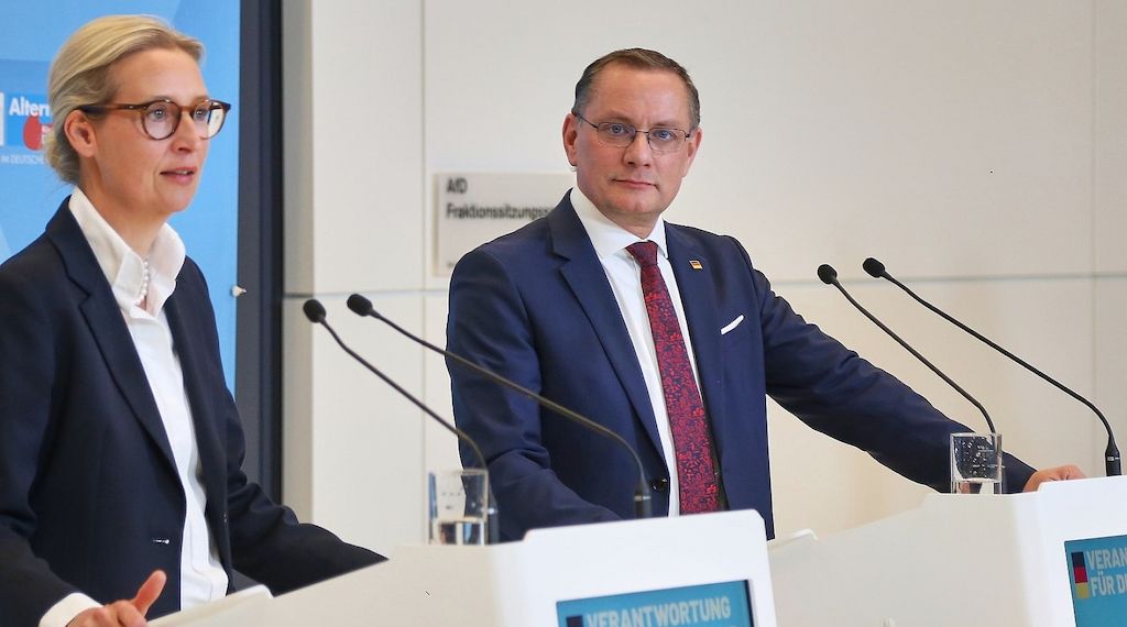 Forsa: AfD zieht mit Union gleich