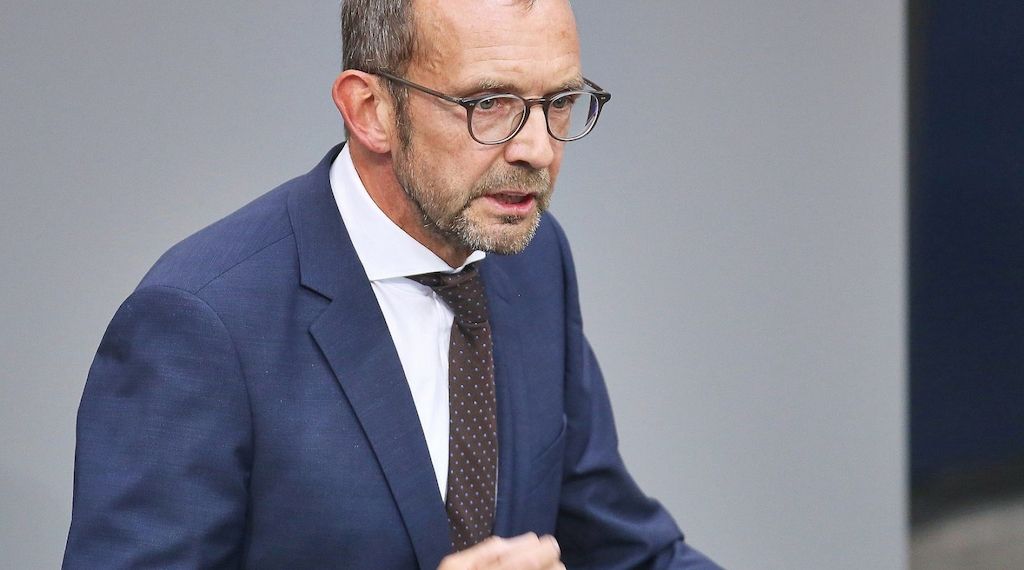 Röwekamp kritisiert Trumps Drohung zu Brücken-Zerstörung im Iran