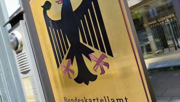 Kartellamt ermittelt wegen Verstößen gegen neue Benzinpreisregel