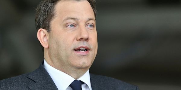 Klingbeil lädt Wirtschaft und Gewerkschaften zu Krisengipfel