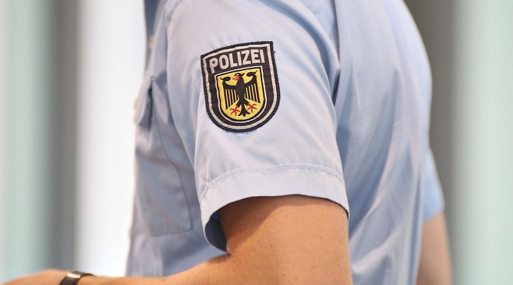 Gesuchter Mann zahlt Haftsumme am Bremer Flughafen