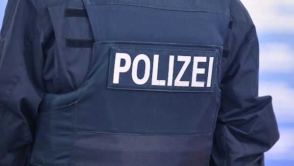 Grundschule in Bremen mit Hakenkreuzen beschmiert