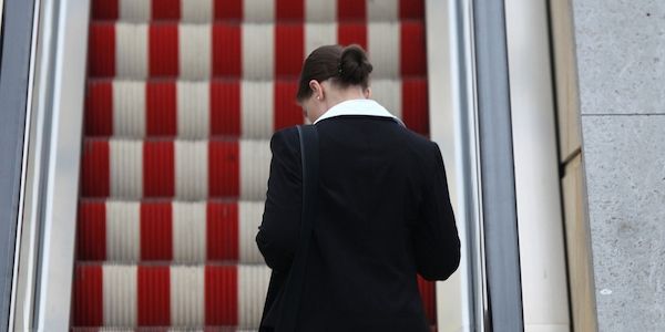 Arbeitsrechtler erwartet Klagen wegen Gender-Pay-Gap