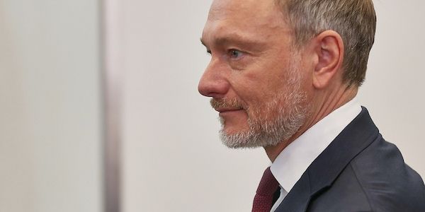 Lindner wirbt für erneuten Tankrabatt