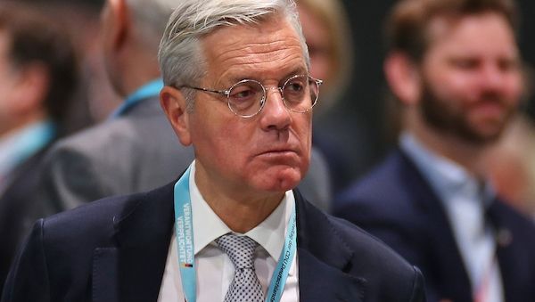 Röttgen hält US-Seeblockade der Straße von Hormus für "überfällig"