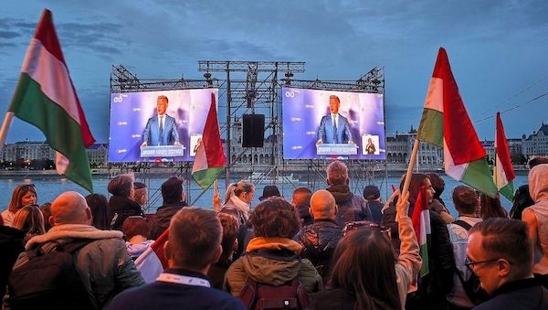 Parlamentswahl in Ungarn: Magyar spricht von "historischem Tag"