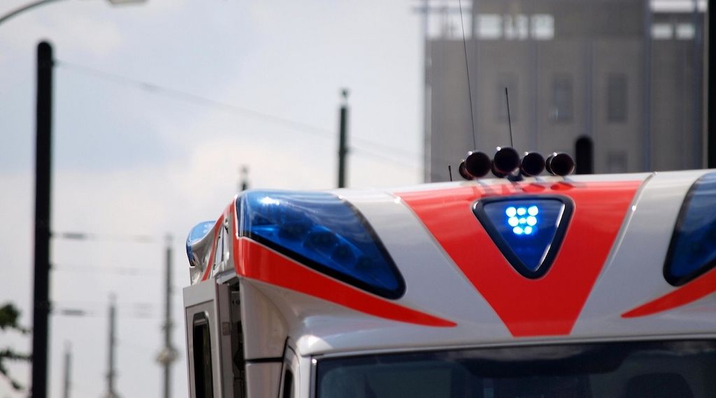 Fahrradfahrer in Berlin-Gesundbrunnen von Auto erfasst
