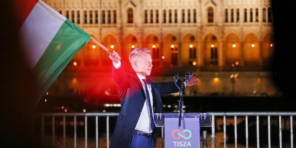 Bundesregierung feiert "historisches" Wahlergebnis in Ungarn