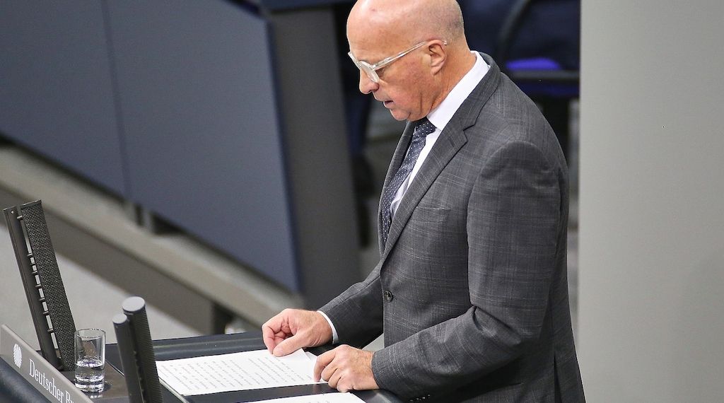 Berichte: Verteidigungspolitischer Sprecher der AfD tritt zurück