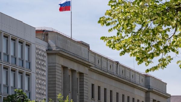 BSW besucht russischen Botschafter trotz des Angriffskriegs Russlands