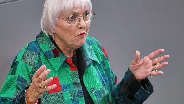 Roth plädiert für mehr Trainerinnen in der Männer-Bundesliga