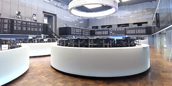 Dax legt zu - Aktien von Brenntag und Scout 24 gefragt