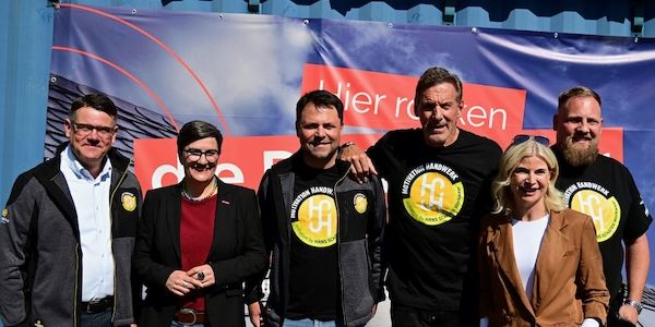 Für „Motivation Handwerk“: Ralf Moeller, der Hessische Ministerpräsident Boris Rhein und Susanne Haus, Präsidentin der  Handwerkskammer Frankfurt-Rhein-Main, machen sich in Frankfurt  für das Handwerk stark!