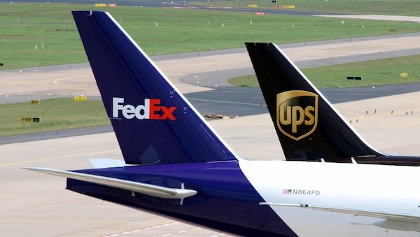 Luftfrachtbranche will priorisierte Versorgung mit Kerosin