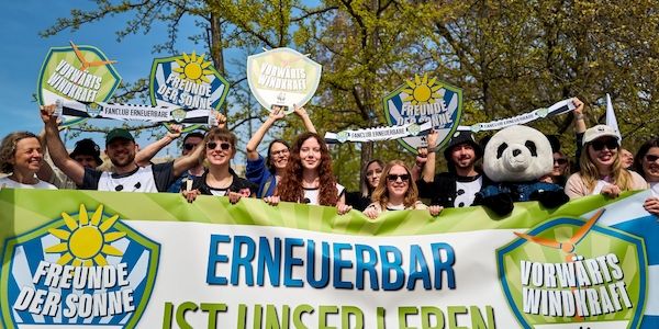 Tausende protestieren in Berlin gegen Energiepolitik