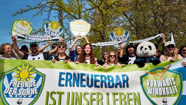 Tausende protestieren in Berlin gegen Energiepolitik