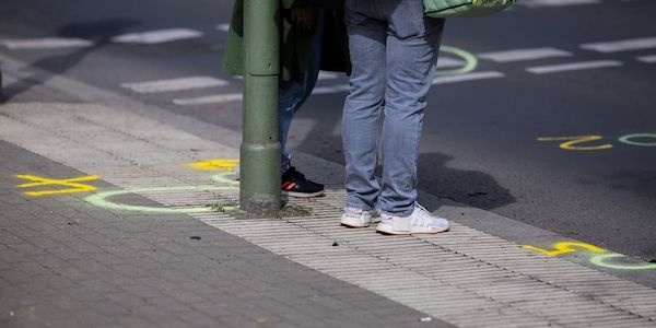 Mädchen auf E-Scooter erfasst – 14-Jährige stirbt