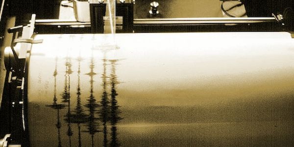 Starkes Seebeben bei Japan