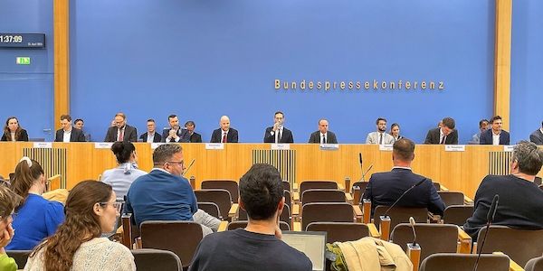 Bundesregierung blickt zurückhaltend auf US-Iran-Verhandlungen