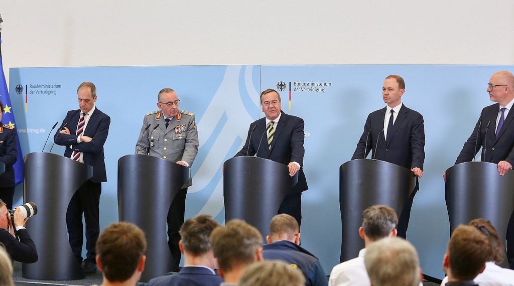 Bundeswehr soll neu ausgerichtet werden