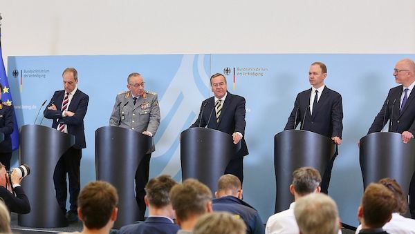 Bundeswehr soll neu ausgerichtet werden