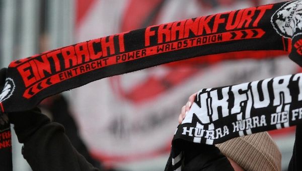 Eintracht Frankfurt bindet Talent Gaul Souza langfristig