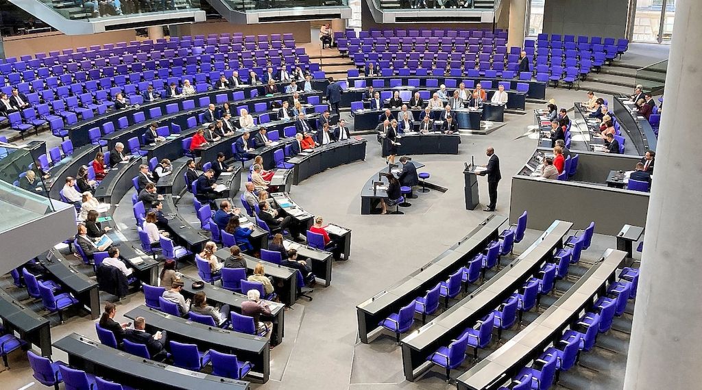 Bundestag beschließt Beschleunigung von Vergabeverfahren