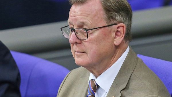 Ramelow wirft Linkenspitze Täuschung bei Diätendeckel-Antrag vor