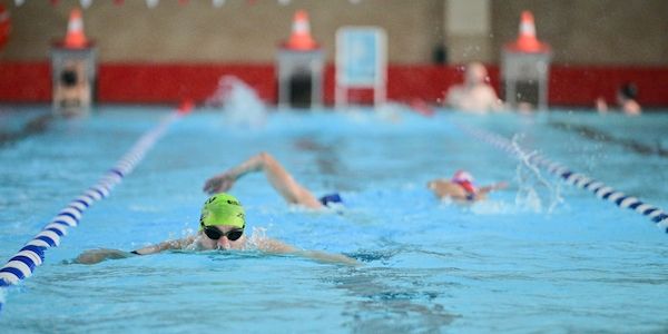 Berliner Hallenbäder heizen Becken wieder auf 27 Grad