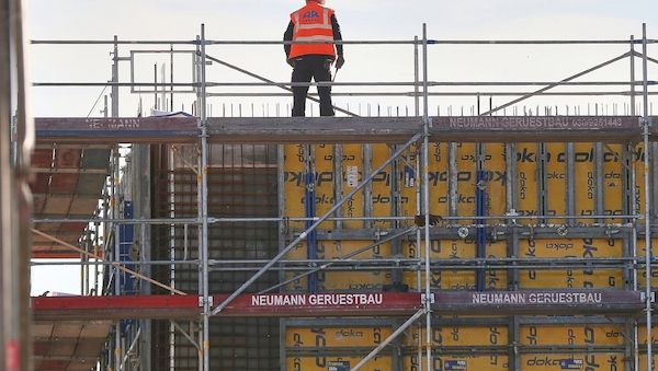 Höherer Auftragseingang im Bauhauptgewerbe im Februar
