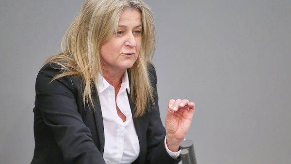 CSU-Finanzpolitikerin attackiert Tankstellenbetreiber