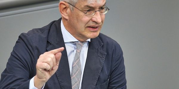 Union warnt vor "Reflex" zum Schuldenmachen wegen Iran-Krieg