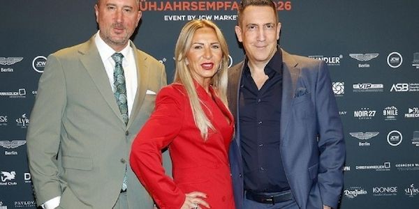 Großer Starauflauf beim AEDT- Frühjahrsempfang 2026 am Kurfürstendamm