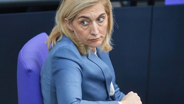 Ex-Gesundheitsminister Lauterbach kritisiert Warkens Sparpaket