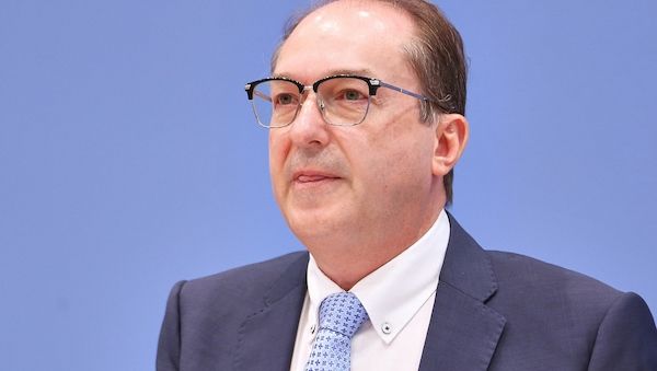 Dobrindt will mit Big Data gegen Schwerkriminelle vorgehen