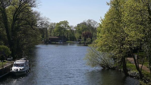 Frost in der Nacht, frühlingshaftes Wetter am Tag