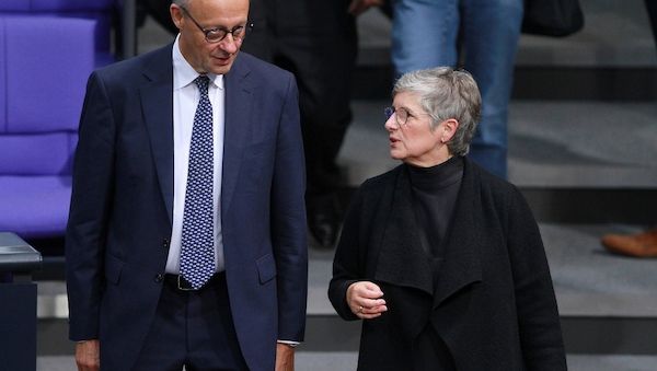 Grüne: Merz muss Führungsverantwortung wahrnehmen