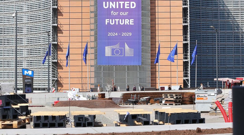 EU-Kommission pocht auf Öffnung von Android für weitere KI-Dienste