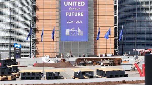 EU-Kommission pocht auf Öffnung von Android für weitere KI-Dienste