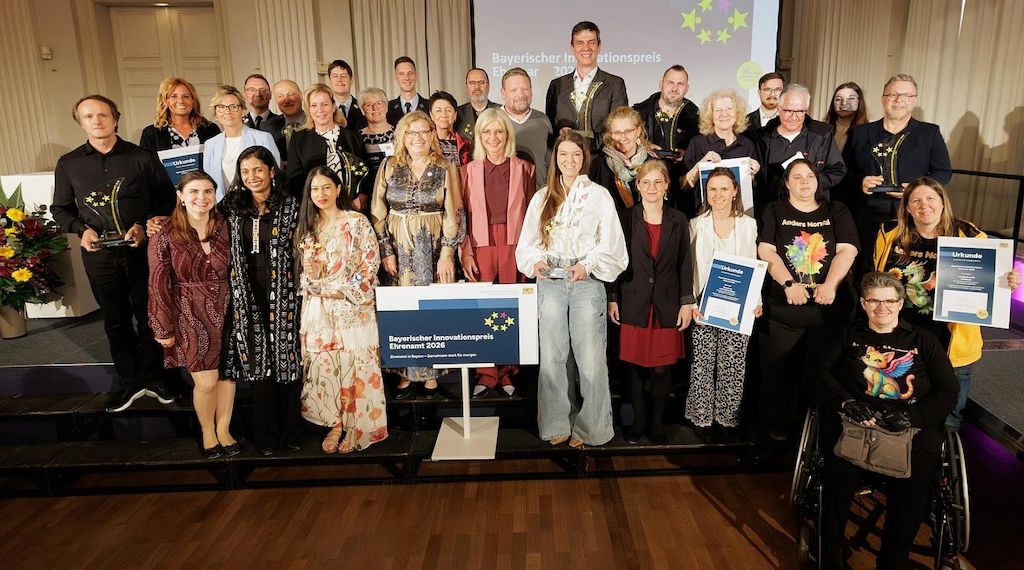 Sozialministerin ehrt elf Preisträger des Bayerischen Innovationspreises Ehrenamt