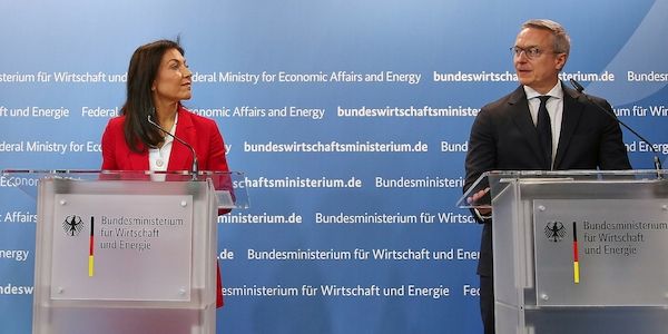 Regierung will mit neuer KI-Strategie Innovationen "entfesseln"